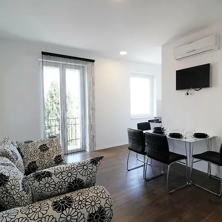 Lazarica Apartment